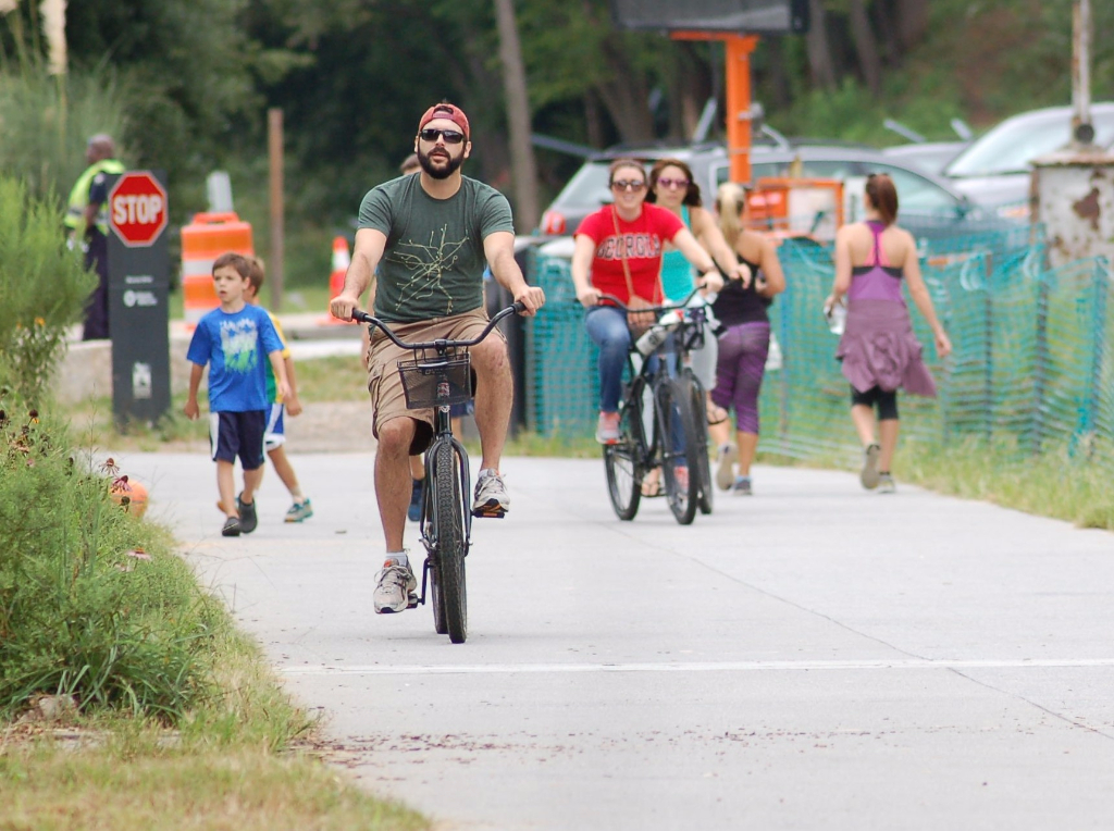 New bike share program rolls into Atlanta 