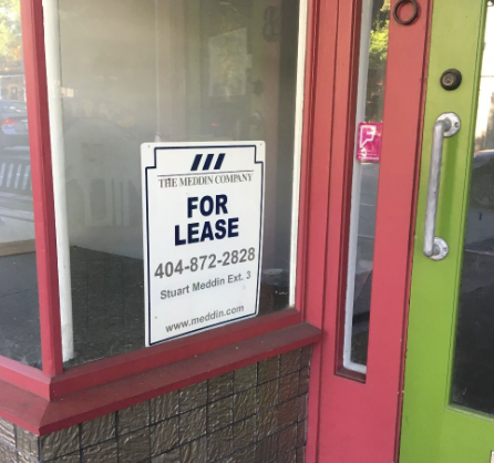 The seasoning store, Savory Spice, closed down nearly a year ago and has remained vacant ever since. This speaks to the high rent costs that prevent stores from wanting to move in.
