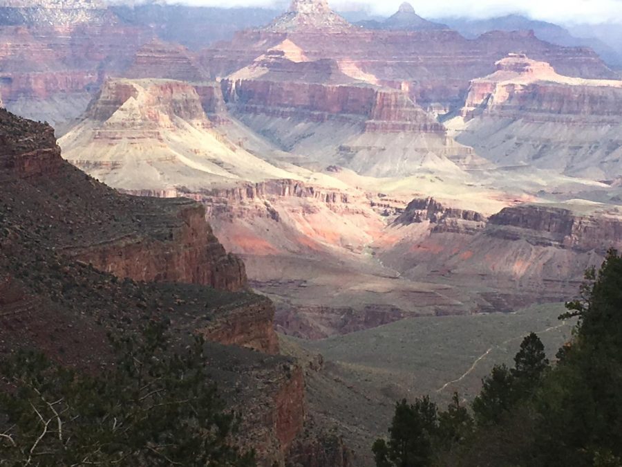 The main canyon is 277 miles long and 1 mile deep. It averages about 10 miles in width. 