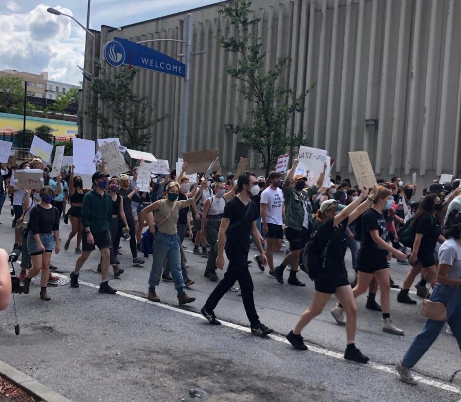 Peaceful protesters resumed the march from the Georgia State Capitol to return to Centennial Olympic Park to advocate against police brutality. The protest later turned violent. 