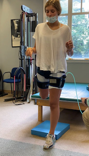 Hayley+Chamberlain+works+on+strengthening+her+knee%2C+11+weeks+post+surgery.