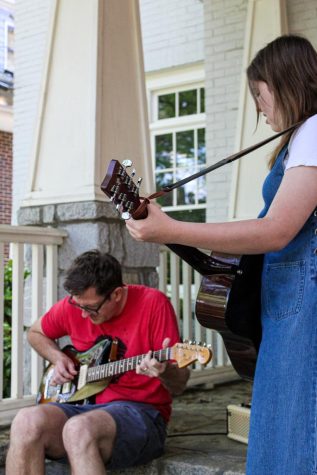 Sadie and Ian Irwin are a father-daughter duo that have been posting videos playing music together throughout the pandemic. “I feel like it’s [playing with her dad and brother, Charlie Irwin] something that can bring us together, Sadie Irwin said. 