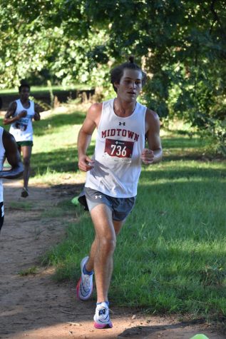 Senior Zach Spangler competes in the APS Weekly Meet #2 in Grant Park. Spangler placed first. 