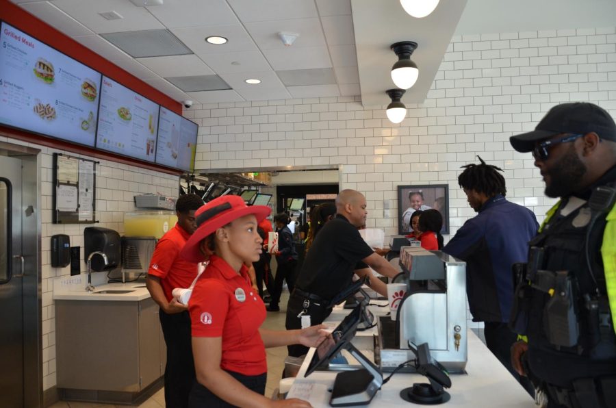 Lined by a finished interior, service is continued inside the building. But with only 15 parking spots, customer Sahara Williams believes it is a better experience to proceed through the drive-through. 