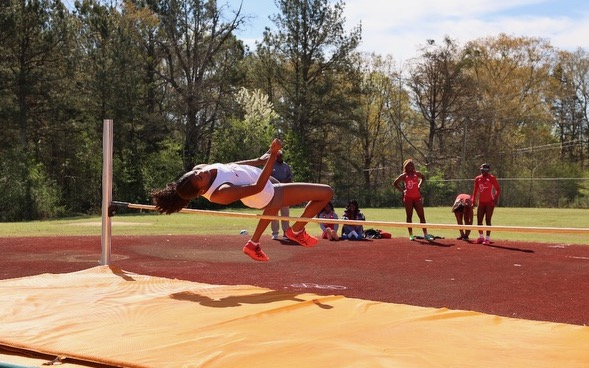 Current junior Grace Lisbon is looking to PR in her events this year. One of these events includes the high jump.