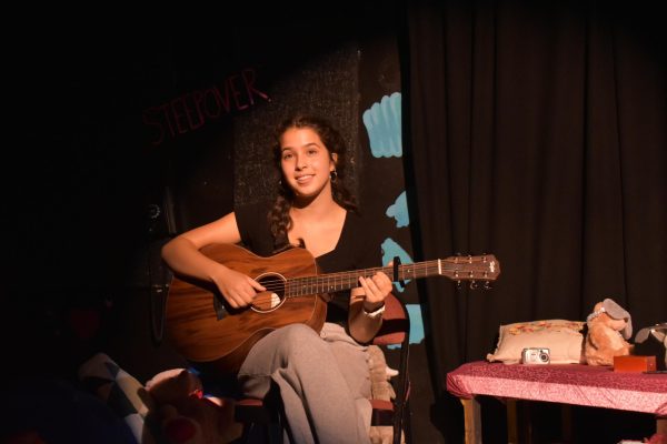 IMPROVING PERFORMANCE: Freshman Amalia Kaiman sang her song, “White Noise,” at a Coffeehouse in September and recently sang “Purple Linen” at the songwriting competition. Kaiman said practicing performing has built her confidence (CREDIT: Amalia Kaiman). 
