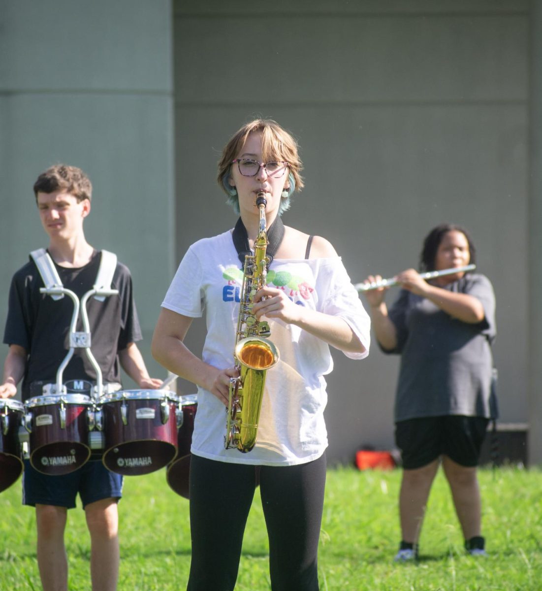 photo5-marching