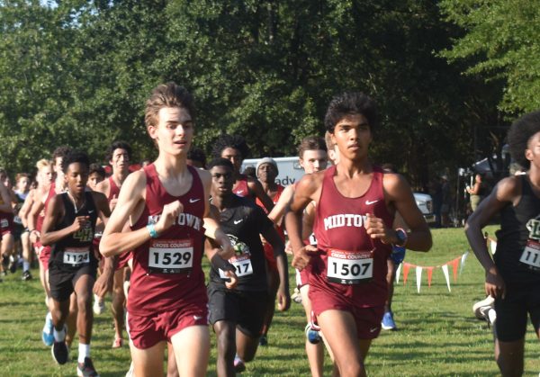 Senior captain Dries Williams (left) and freshman Vihaan Devireddt (right) start off the APS series meet two at Cheney Stadium on Sept. 3.