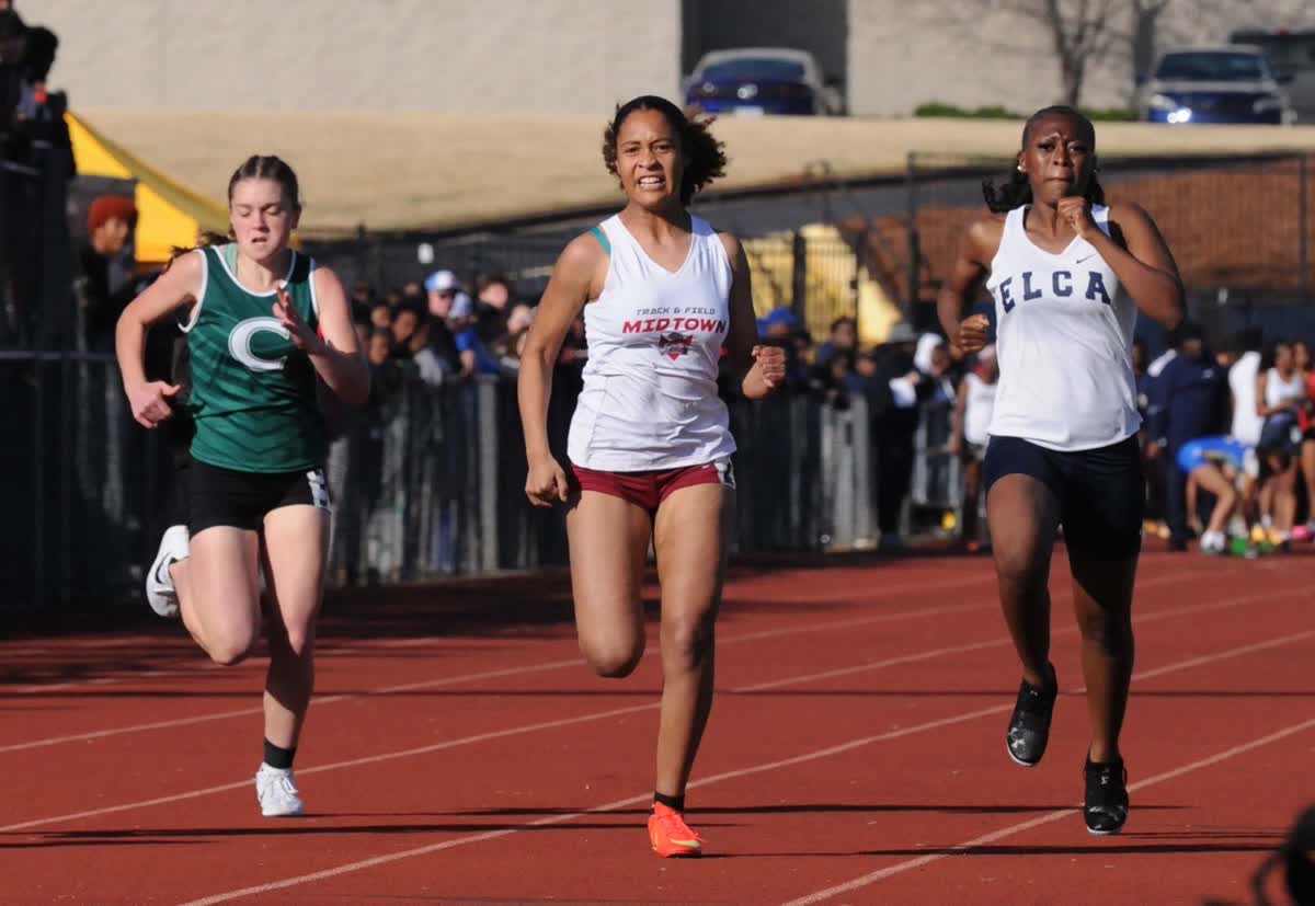 Junior Paris Faison competes in the 100 meter sprint at the Eagle's Landing Chick-Fil-A Invitational Meet. The girls team placed 9th overall with a score of 25.5.